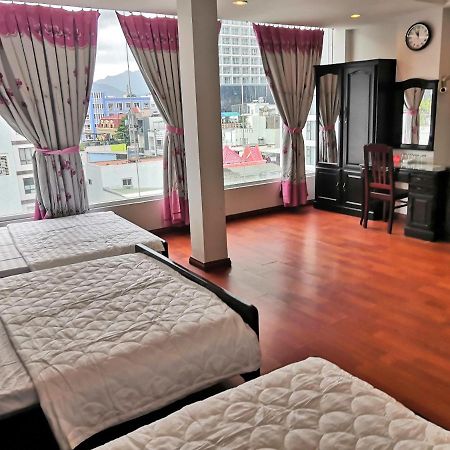 Quoc Te 2 Hotel Nha Trang Bagian luar foto