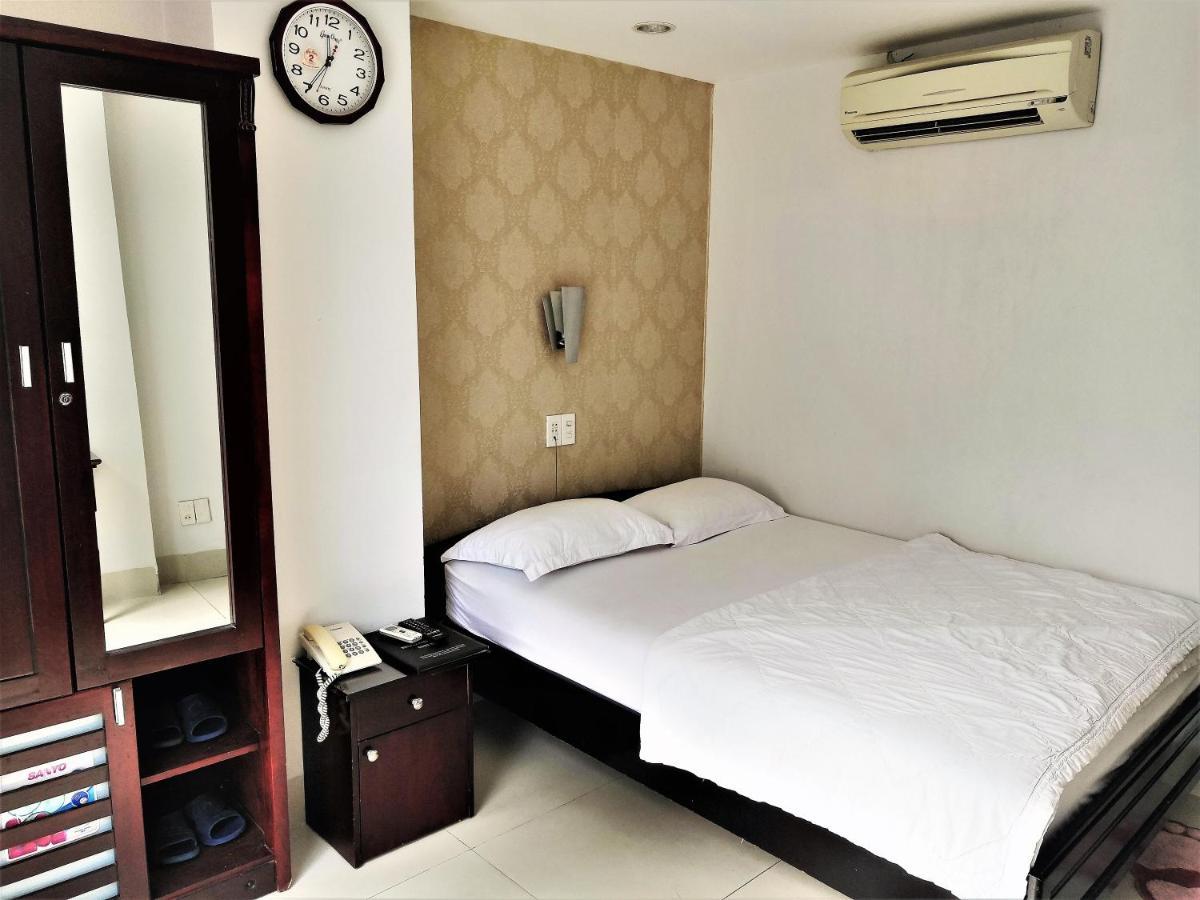 Quoc Te 2 Hotel Nha Trang Bagian luar foto